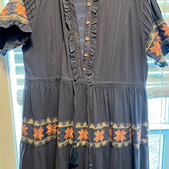 Ivy City Embroidered Navy Dress - Picture 4 of 10